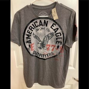 American Eagle men’s medium T-shirt - grey NWT